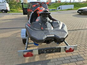 NA PREDAJ NOVÝ vodný skúter Sea - Doo Spark 3 up. 90 K - 5