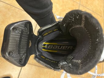 Bauer Supreme Mach - 5