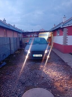 Predám Audi A4 b7 - 5