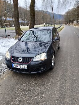 Golf 5 - 5