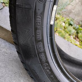 Predám zimné pneumatiky 225/50 r18 - 5