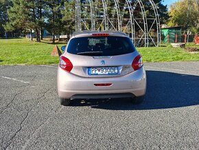 Peugeot 208 style 2014 - 5