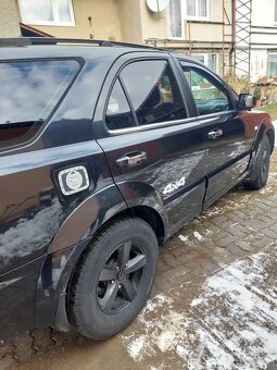 Predám kia sorento 2,5 crdi 2003 - 5