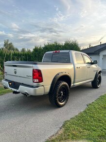 Predám Dodge RAM BIGHORN 5.7 HEMI 4x4 291kw - 5