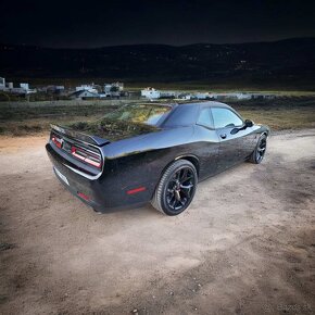 DODGE CHALLENGER R/T 5.7 V8 2023/3 28800km - 5