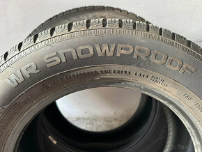 Predám zimné pneumatiky Nokian Snowproof 215/ 60 R16 99H XL - 5