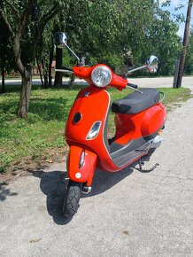 Piaggio Vespa LX2 50 - 5