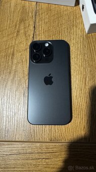 Predám Apple iPhone 15 Pro 256 GB Black Titanium - 5