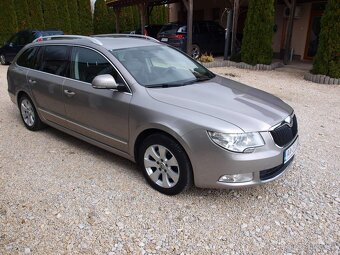 Škoda Superb Combi 1.4 TSI Elegance - 5