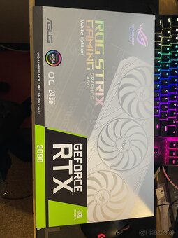 RTX 3090 // Asus ROG-STRIX-RTX3090-O24G-WHITE - 5