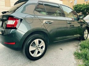 Predám málo jazdené auto Škoda Fabia 36000km - 5