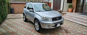 Toyota RAV4 - 5