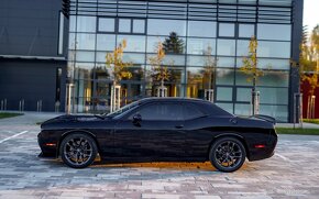 Dodge Challenger R/T 6.4 Scat Pack - 5