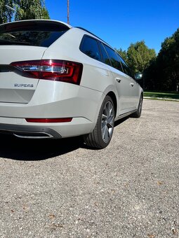 Škoda Superb Combi III 2.0 TDI Sportline DSG - 5