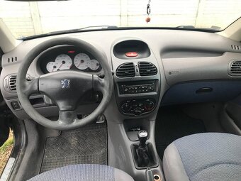 Peugeot 206 1.4i - 5