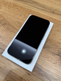 Apple iPhone 15 Pro 256GB – TOP stav - 5