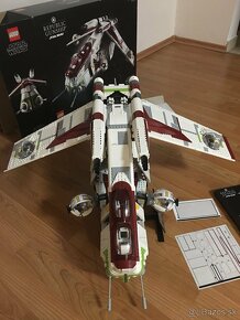 LEGO Star Wars 75309 UCS Republic Gunship - 5