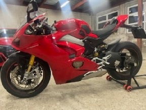 Ducati Panigale V4S - 5