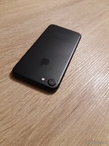 iPhone 7 / 128GB Nová batéria Super stav - 5