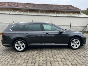 Volkswagen Passat Variant 2.0 TDI EVO Elegance DSG - 5