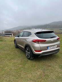 Hyundai Tucson - 5