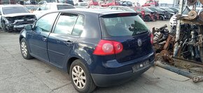 VW Golf 5 - 5