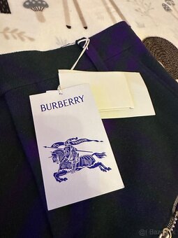 Predám pánske nohavice Burberry (100% vlna) - 5