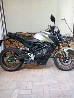 Honda cbr 125 2023 - 5