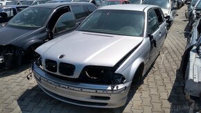 Lacno rozpredám BMW E46 na náhradné diely - 5