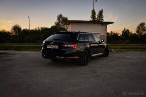 Škoda Superb Combi 2.0 TDI Sportline DSG - 5