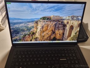 Predám VivoBook17 ASUS Core i9. BA. - 5