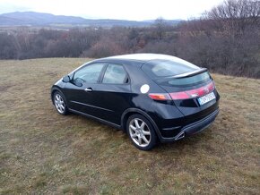 Honda Civic 2,2Cdti - 5