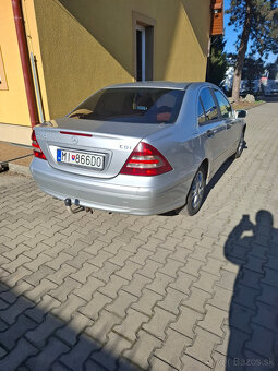 Mercedes-Benz C220 W203 - 5