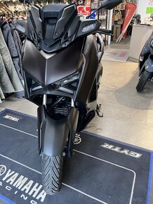 Yamaha XMAX 300 - 5