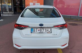 Toyota Corolla Sedan 1.8 Hybrid 73kW e-CVT Active - 5