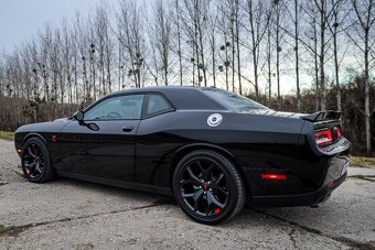 DODGE CHALLENGER R/T 5.7 V8 2023/3 28800km - 5