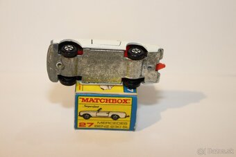 Matchbox SF Mercedes Benz 230 SL - 5