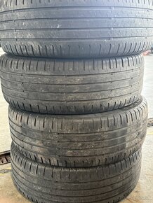 Pneumatiky 215/55R17 - 5