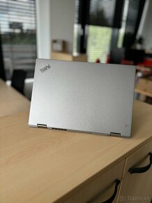 Lenovo ThinkPad X1 Yoga 3rd gen - 5