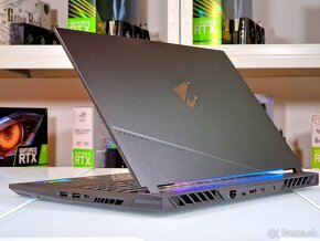 Herní notebook AORUS 15 | QHD 165Hz | i7-13700 | RTX 4070 - 5