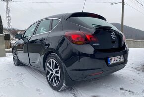 Opel Astra 1.7 CDTi - 5