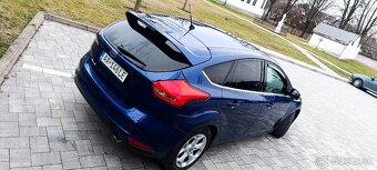 Ford Focus 2.0 ST TOP STAV - 5