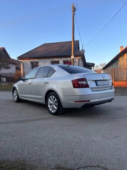 Škoda Octavia 2.0 TDI DSG - 5