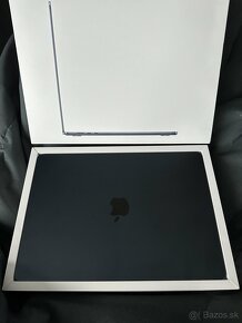 MacBook Air M2 15 palcov - 4 mesiace starý - 5