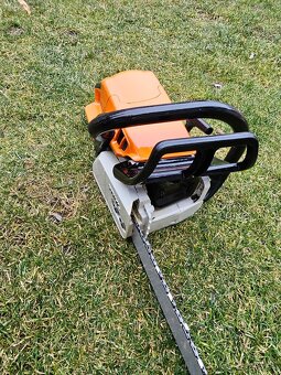 Stihl MS250 - 5