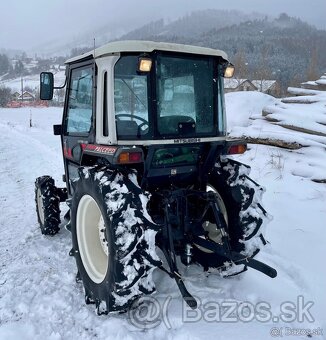 Malotraktor Mitsubishi MT305 30 koní - 5