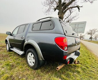 Mitsubishi L200 2.5 DI-D Double Cab Invite Navijáky, Webasto - 5