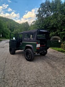 Land Rover Defender Soft Top - 5