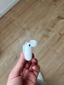 Apple airpods - 5