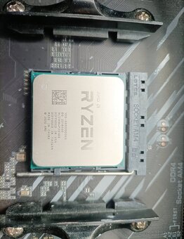 Procesor AMD Ryzen 5 5600X - 5